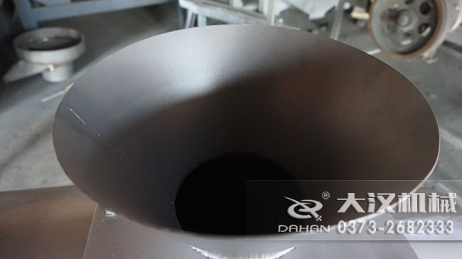 臥式氣流篩進(jìn)料口 臥式氣流篩進(jìn)料口