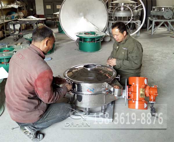 直排振動篩裝機(jī)圖 直排振動篩裝機(jī)圖